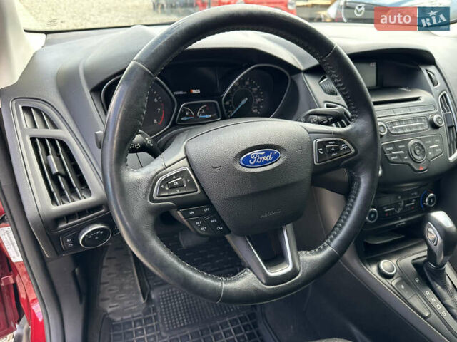 Форд Фокус 2015 у Івано-Франківську на Automoto.ua Червоний Форд Фокус, об'ємом двигуна 2 л та пробігом 160 тис. км за 7999 $, фото 18 на Automoto.ua