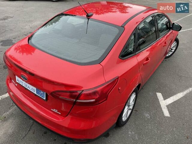 Форд Фокус 2015 у Києві на Automoto.ua Червоний Форд Фокус, об'ємом двигуна 2 л та пробігом 121 тис. км за 7490 $, фото 4 на Automoto.ua