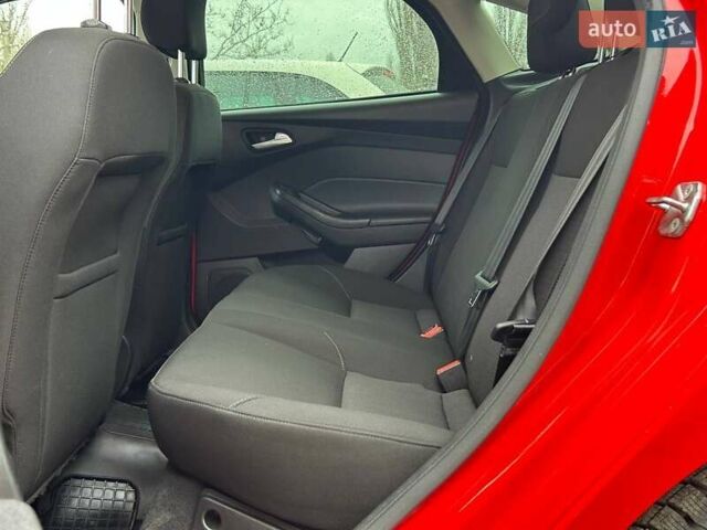 Красный Форд Фокус, объемом двигателя 2 л и пробегом 126 тыс. км за 7700 $, фото 24 на Automoto.ua