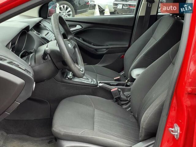 Форд Фокус 2015 у Києві на Automoto.ua Червоний Форд Фокус, об'ємом двигуна 2 л та пробігом 121 тис. км за 7490 $, фото 14 на Automoto.ua