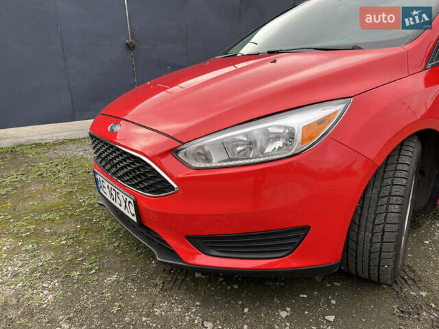 Красный Форд Фокус, объемом двигателя 2 л и пробегом 124 тыс. км за 8300 $, фото 10 на Automoto.ua