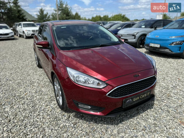 Форд Фокус 2015 у Івано-Франківську на Automoto.ua Червоний Форд Фокус, об'ємом двигуна 2 л та пробігом 160 тис. км за 7999 $, фото 2 на Automoto.ua