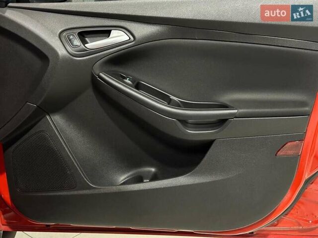 Червоний Форд Фокус, об'ємом двигуна 2 л та пробігом 162 тис. км за 9490 $, фото 18 на Automoto.ua