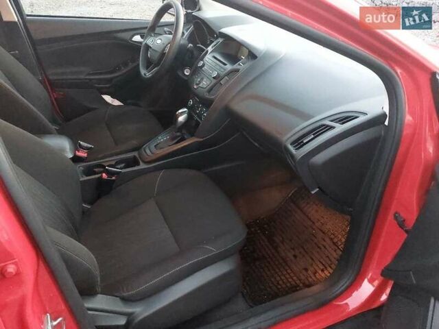 Форд Фокус 2015 у Одесі на Automoto.ua Червоний Форд Фокус, об'ємом двигуна 2 л та пробігом 123 тис. км за 8700 $, фото 7 на Automoto.ua