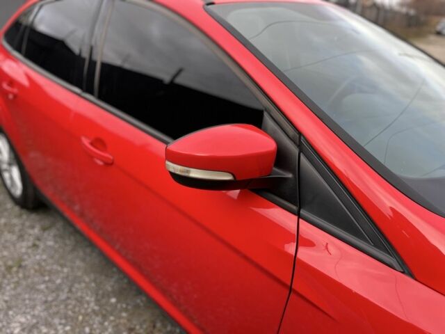 Красный Форд Фокус, объемом двигателя 2 л и пробегом 124 тыс. км за 8300 $, фото 14 на Automoto.ua