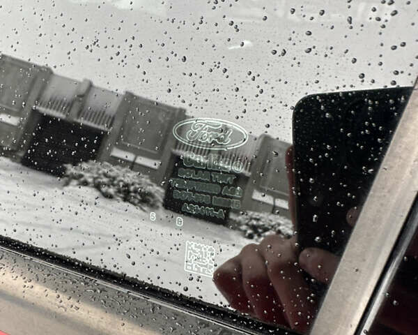 Червоний Форд Фокус, об'ємом двигуна 2 л та пробігом 125 тис. км за 8500 $, фото 22 на Automoto.ua