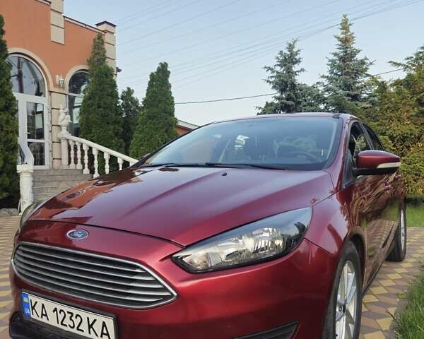 Форд Фокус 2015 у Києві на Automoto.ua Червоний Форд Фокус, об'ємом двигуна 2 л та пробігом 207 тис. км за 6800 $, фото 2 на Automoto.ua