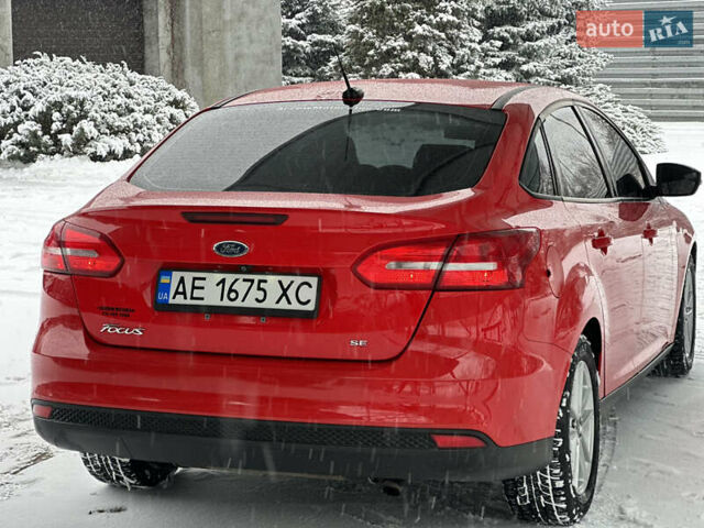 Червоний Форд Фокус, об'ємом двигуна 2 л та пробігом 125 тис. км за 8500 $, фото 12 на Automoto.ua