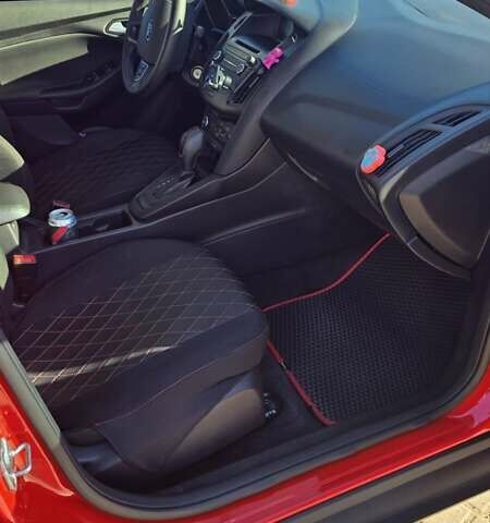 Червоний Форд Фокус, об'ємом двигуна 2 л та пробігом 162 тис. км за 9000 $, фото 12 на Automoto.ua