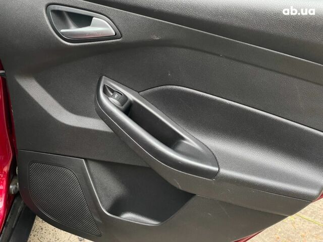 Красный Форд Фокус, объемом двигателя 2 л и пробегом 248 тыс. км за 6490 $, фото 21 на Automoto.ua