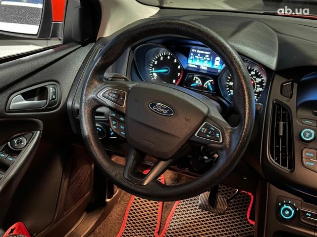 Червоний Форд Фокус, об'ємом двигуна 2 л та пробігом 162 тис. км за 9490 $, фото 16 на Automoto.ua