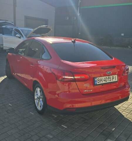 Червоний Форд Фокус, об'ємом двигуна 2 л та пробігом 162 тис. км за 9000 $, фото 4 на Automoto.ua