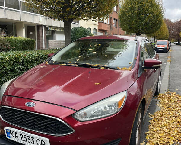 Красный Форд Фокус, объемом двигателя 2 л и пробегом 175 тыс. км за 5500 $, фото 1 на Automoto.ua