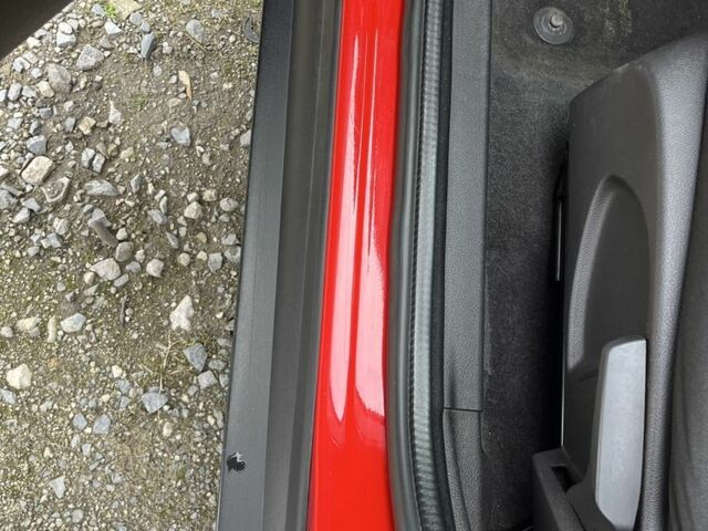 Красный Форд Фокус, объемом двигателя 2 л и пробегом 124 тыс. км за 8300 $, фото 16 на Automoto.ua