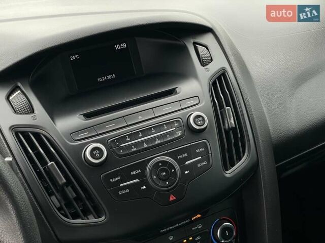 Форд Фокус 2015 у Києві на Automoto.ua Червоний Форд Фокус, об'ємом двигуна 2 л та пробігом 121 тис. км за 7490 $, фото 20 на Automoto.ua