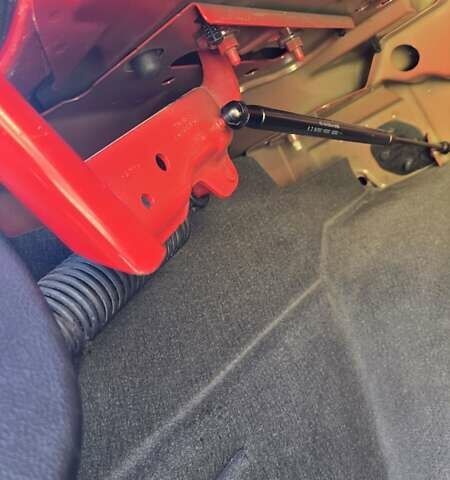 Червоний Форд Фокус, об'ємом двигуна 2 л та пробігом 162 тис. км за 9000 $, фото 16 на Automoto.ua