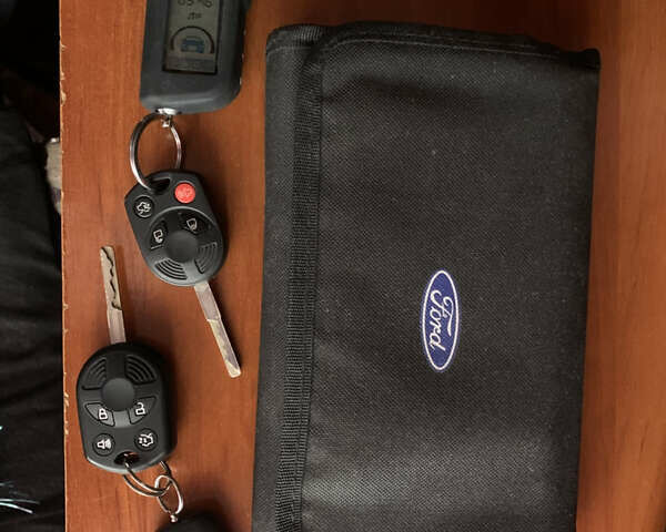 Форд Фокус 2015 в Сумах на Automoto.ua Красный Форд Фокус, объемом двигателя 2 л и пробегом 150 тыс. км за 8500 $, фото 28 на Automoto.ua