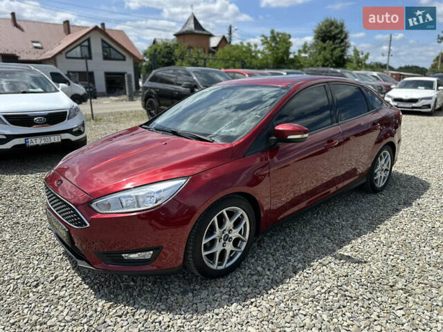 Форд Фокус 2015 у Івано-Франківську на Automoto.ua Червоний Форд Фокус, об'ємом двигуна 2 л та пробігом 160 тис. км за 7999 $, фото 5 на Automoto.ua