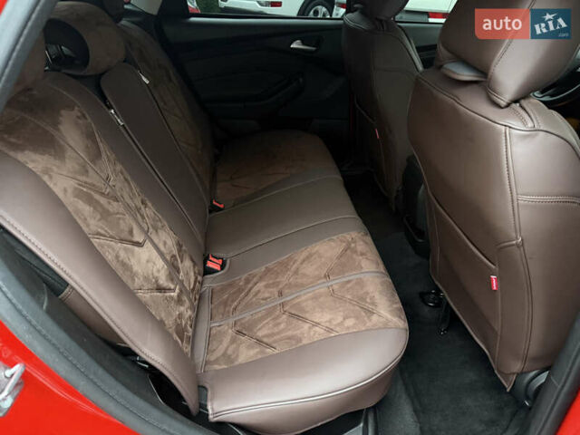 Червоний Форд Фокус, об'ємом двигуна 2 л та пробігом 92 тис. км за 7900 $, фото 33 на Automoto.ua
