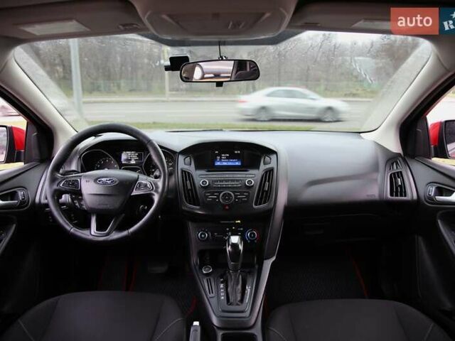 Червоний Форд Фокус, об'ємом двигуна 2 л та пробігом 195 тис. км за 7500 $, фото 11 на Automoto.ua