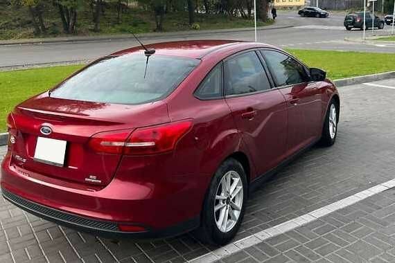 Форд Фокус 2016 в Ужгороде на Automoto.ua Красный Форд Фокус, объемом двигателя 2 л и пробегом 165 тыс. км за 6000 $, фото 4 на Automoto.ua