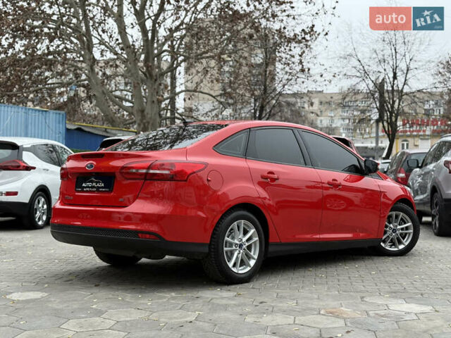 Червоний Форд Фокус, об'ємом двигуна 2 л та пробігом 92 тис. км за 7900 $, фото 25 на Automoto.ua