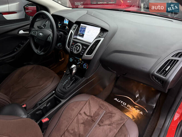 Червоний Форд Фокус, об'ємом двигуна 2 л та пробігом 92 тис. км за 7900 $, фото 36 на Automoto.ua