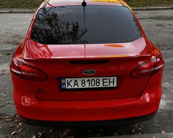 Красный Форд Фокус, объемом двигателя 2 л и пробегом 181 тыс. км за 10000 $, фото 3 на Automoto.ua