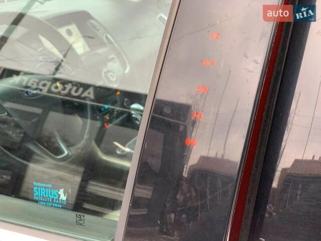 Червоний Форд Фокус, об'ємом двигуна 2 л та пробігом 199 тис. км за 9790 $, фото 14 на Automoto.ua