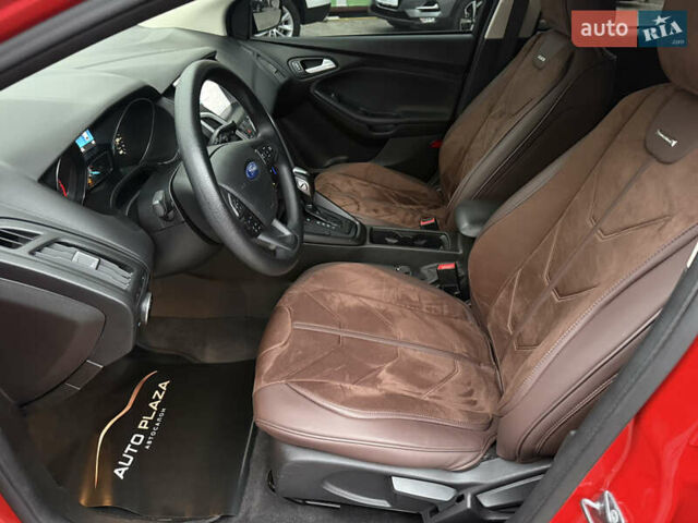 Червоний Форд Фокус, об'ємом двигуна 2 л та пробігом 92 тис. км за 7900 $, фото 28 на Automoto.ua