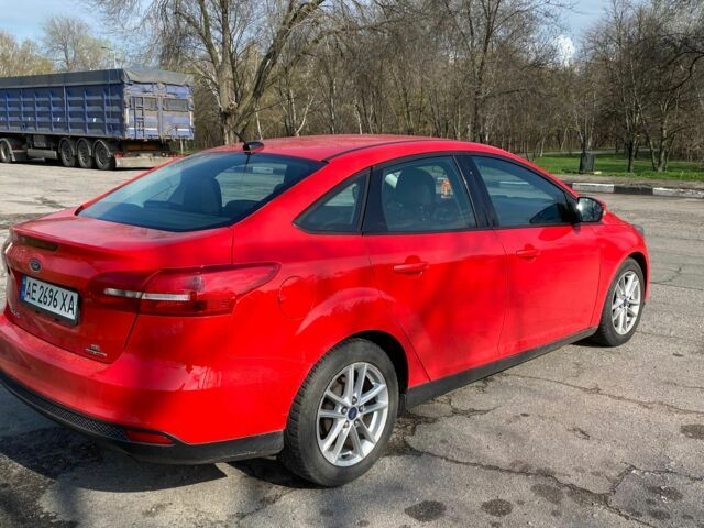 Червоний Форд Фокус, об'ємом двигуна 2 л та пробігом 118 тис. км за 8000 $, фото 2 на Automoto.ua