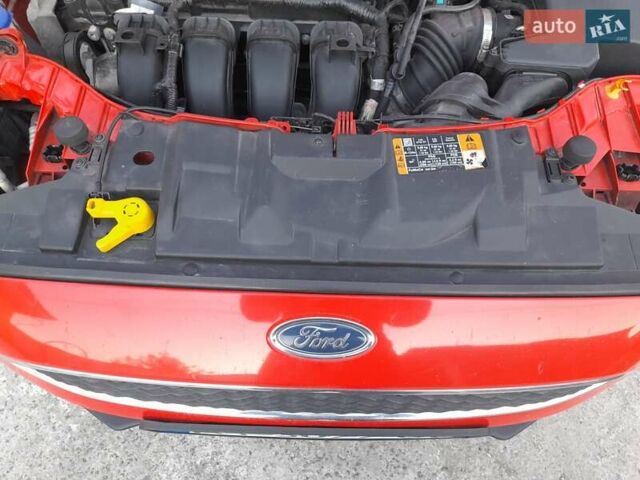 Червоний Форд Фокус, об'ємом двигуна 2 л та пробігом 176 тис. км за 9500 $, фото 21 на Automoto.ua