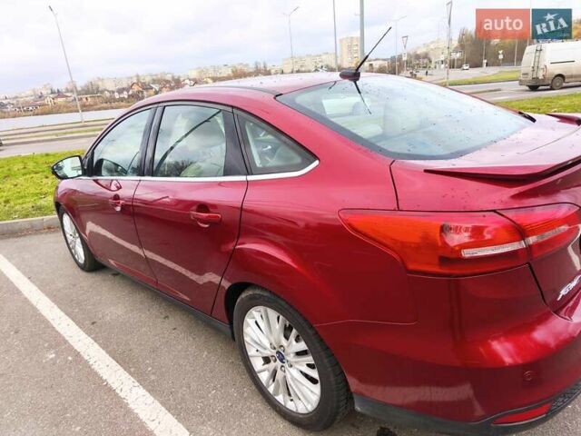 Красный Форд Фокус, объемом двигателя 2 л и пробегом 198 тыс. км за 10500 $, фото 8 на Automoto.ua