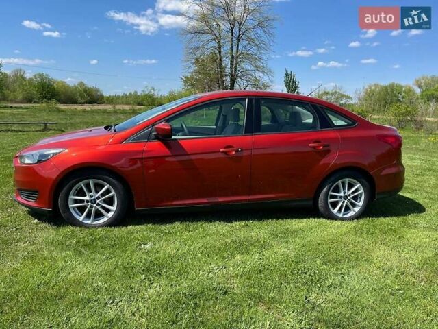 Форд Фокус 2018 в Калуше на Automoto.ua Красный Форд Фокус, объемом двигателя 2 л и пробегом 125 тыс. км за 8000 $, фото 2 на Automoto.ua