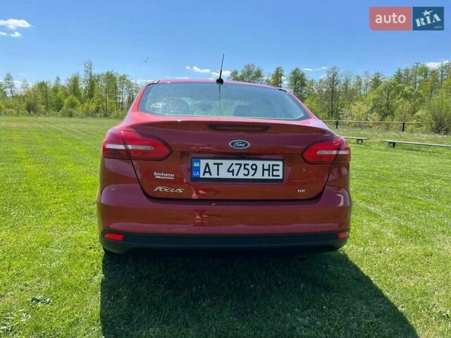 Форд Фокус 2018 в Калуше на Automoto.ua Красный Форд Фокус, объемом двигателя 2 л и пробегом 125 тыс. км за 8000 $, фото 3 на Automoto.ua
