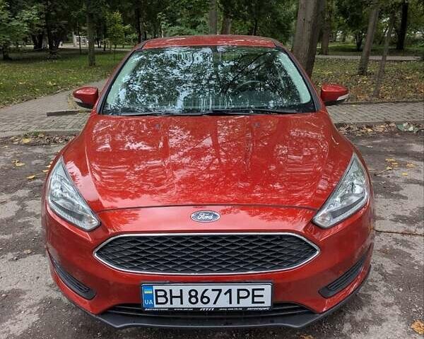 Красный Форд Фокус, объемом двигателя 2 л и пробегом 55 тыс. км за 8400 $, фото 2 на Automoto.ua