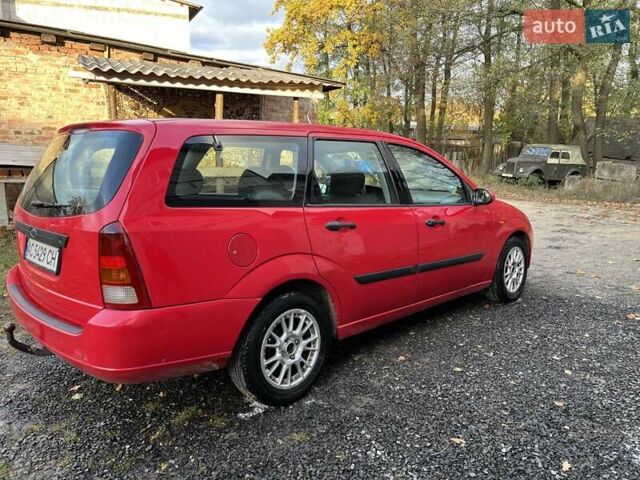 Красный Форд Фокус, объемом двигателя 1.75 л и пробегом 285 тыс. км за 2950 $, фото 22 на Automoto.ua