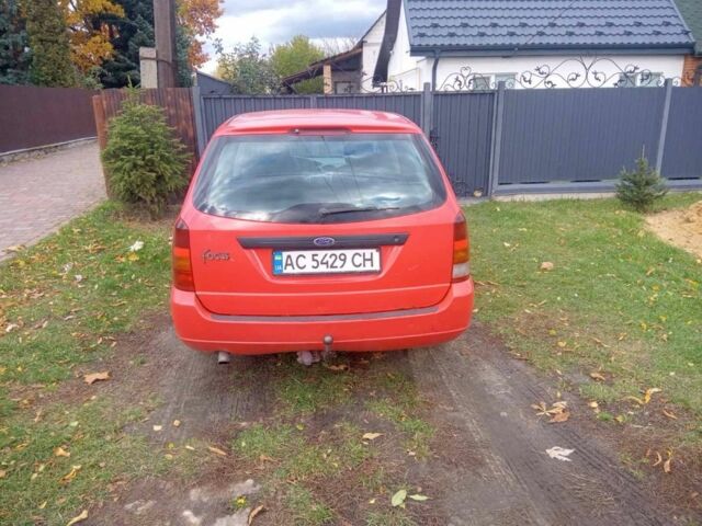 Червоний Форд Фокус, об'ємом двигуна 1.8 л та пробігом 370 тис. км за 2500 $, фото 6 на Automoto.ua