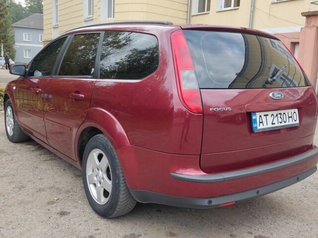 Красный Форд Фокус, объемом двигателя 1.6 л и пробегом 190 тыс. км за 4500 $, фото 13 на Automoto.ua