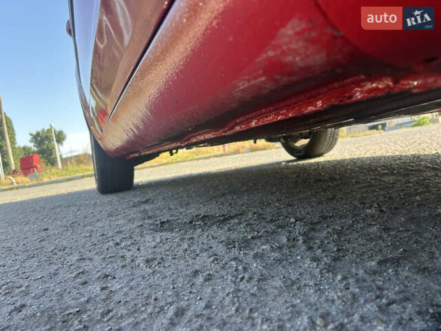 Красный Форд Фокус, объемом двигателя 1.6 л и пробегом 264 тыс. км за 4900 $, фото 11 на Automoto.ua