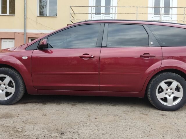 Красный Форд Фокус, объемом двигателя 1.6 л и пробегом 190 тыс. км за 4500 $, фото 12 на Automoto.ua