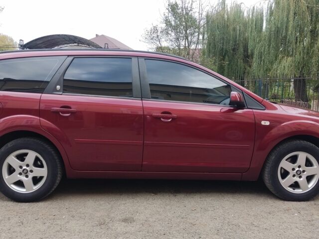 Красный Форд Фокус, объемом двигателя 1.6 л и пробегом 190 тыс. км за 4500 $, фото 15 на Automoto.ua