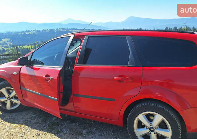 Красный Форд Фокус, объемом двигателя 1.6 л и пробегом 264 тыс. км за 4900 $, фото 26 на Automoto.ua