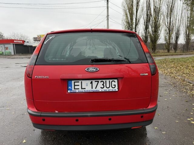 Красный Форд Фокус, объемом двигателя 1.6 л и пробегом 350 тыс. км за 2550 $, фото 8 на Automoto.ua
