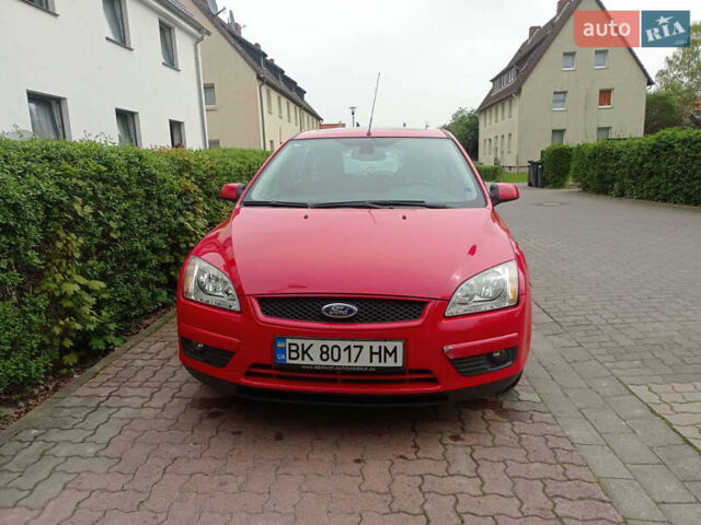 Форд Фокус 2007 в Заречном на Automoto.ua Красный Форд Фокус, объемом двигателя 1.6 л и пробегом 230 тыс. км за 4500 $, фото 21 на Automoto.ua
