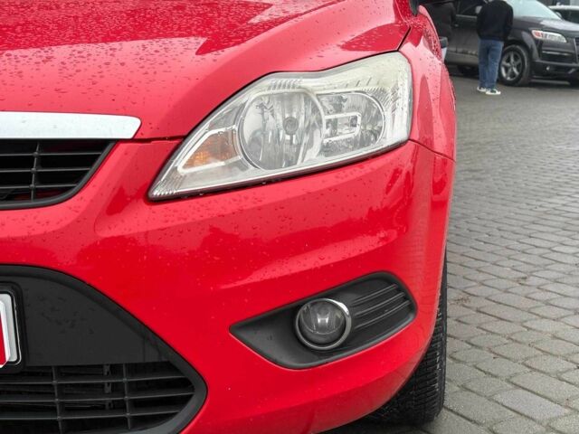 Червоний Форд Фокус, об'ємом двигуна 1.6 л та пробігом 206 тис. км за 4590 $, фото 15 на Automoto.ua