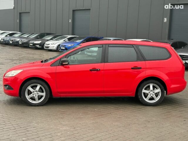 Красный Форд Фокус, объемом двигателя 1.6 л и пробегом 206 тыс. км за 4540 $, фото 11 на Automoto.ua