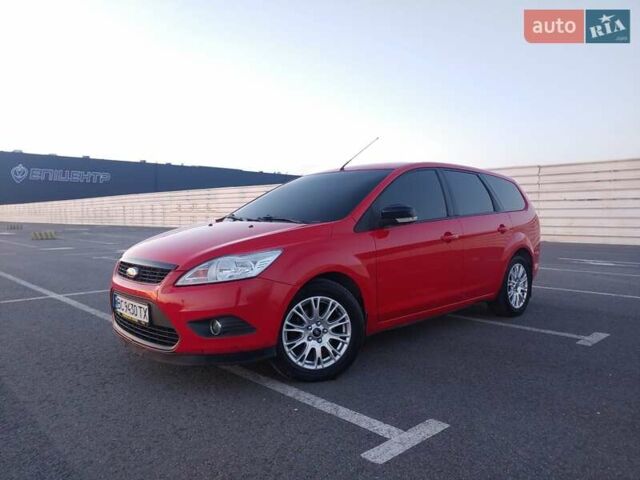 Красный Форд Фокус, объемом двигателя 1.6 л и пробегом 276 тыс. км за 4400 $, фото 11 на Automoto.ua