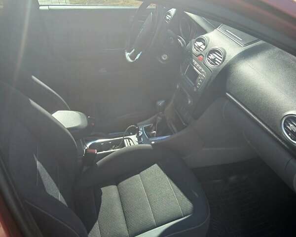 Червоний Форд Фокус, об'ємом двигуна 1.6 л та пробігом 277 тис. км за 5800 $, фото 7 на Automoto.ua