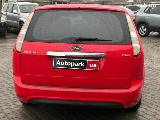 Красный Форд Фокус, объемом двигателя 1.6 л и пробегом 206 тыс. км за 4540 $, фото 8 на Automoto.ua